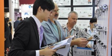 外貿(mào)菜鳥必看，新人如何玩轉(zhuǎn)廣交會秘籍